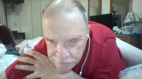 Snapshot of littlekenny1951 chatting on October 2025 08:42:02 PM littlekenny1951 online show from October 2025 08:42:02 PM