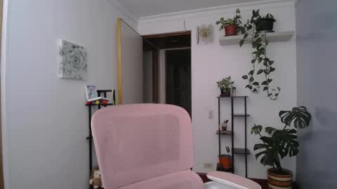 Snapshot of littlelaksmi chatting on May 2026 11:02:02 PM Laksmi online show from May 2026 11:02:02 PM