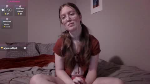 Missy 3 online show from December 2025 04:41:04 AM