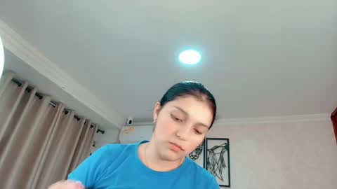 Sarahs Room online show from March 2026 12:35:01 AM