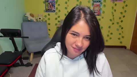 Snapshot of littleprety6969 chatting on November 2025 10:59:02 PM Mia Wednesday to Sunday 730 am to 1030 am Colombian Hour D online show from November 2025 10:59:02 PM