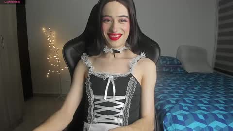 Snapshot of littlesissy_ chatting on January 2025 02:43:02 AM Sofi online show from January 2025 02:43:02 AM