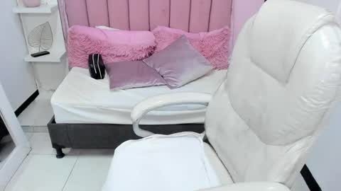  sofii  online show from September 2025 09:26:01 PM