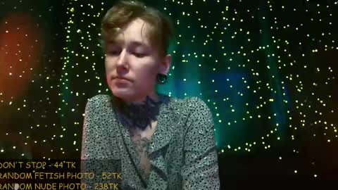Niki  free tg channel with some photos gifs and info about streams  online show from May 2026 01:48:02 PM