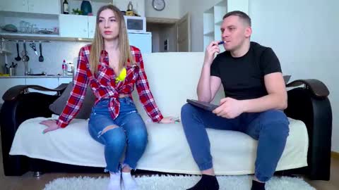 Snapshot of littlesweettifany chatting on February 2025 11:49:01 AM Little Tifany online show from February 2025 11:49:01 AM