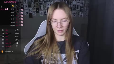 Eliana online show from March 2026 11:03:01 AM