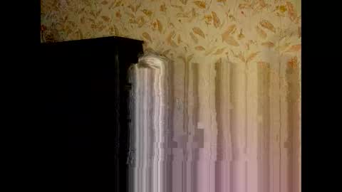 Livandria online show from March 2026 07:42:01 PM