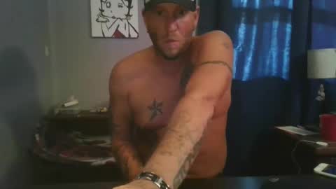 livingpuddle online show from February 2025 07:55:01 PM