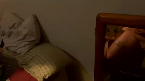 livingpuddle online show from April 2026 11:49:02 PM