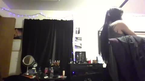 Liv Mirage online show from January 2026 08:28:02 AM