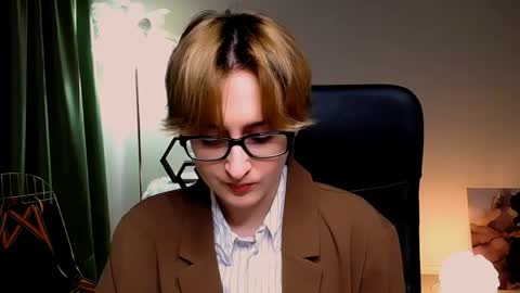 LixeLuna online show from April 2026 06:39:01 AM