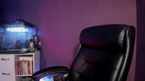 LixRose online show from April 2026 08:20:01 PM