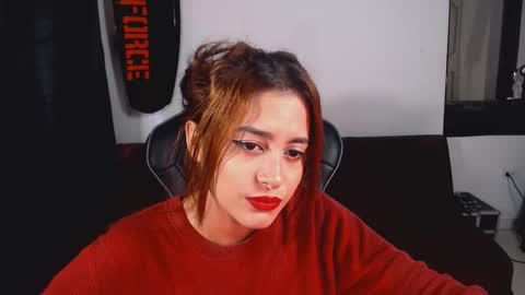 Elizabeth online show from October 2025 12:58:01 PM