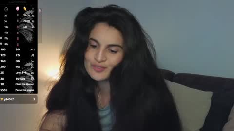 Snapshot of liz_devine chatting on December 2024 09:16:01 PM liz online show from December 2024 09:16:01 PM