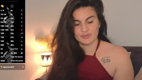 Snapshot of liz_devine chatting on February 2025 04:25:01 PM liz online show from February 2025 04:25:01 PM