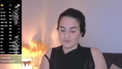 Snapshot of liz_devine chatting on February 2025 09:25:02 PM liz online show from February 2025 09:25:02 PM