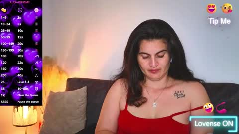 Snapshot of liz_devine chatting on February 2025 09:46:01 PM liz online show from February 2025 09:46:01 PM