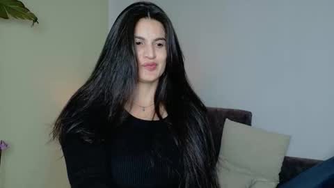 Snapshot of liz_devine chatting on October 2025 09:14:02 PM liz online show from October 2025 09:14:02 PM