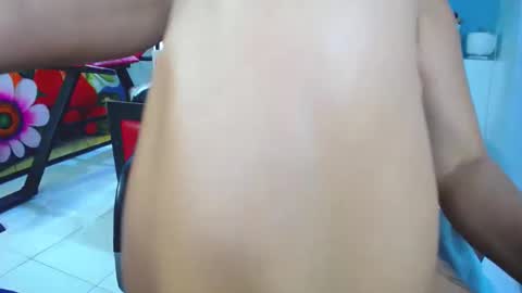 Snapshot of liz_tyler chatting on December 2024 09:02:02 PM Liz Tyler online show from December 2024 09:02:02 PM