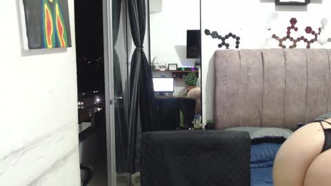 Liza Thurner online show from January 2025 12:31:01 AM