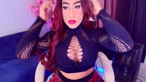 Snapshot of lizagothdoll chatting on June 2026 07:48:01 PM Liza Goth online show from June 2026 07:48:01 PM