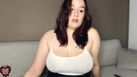 lizamartina online show from February 2026 01:54:02 PM