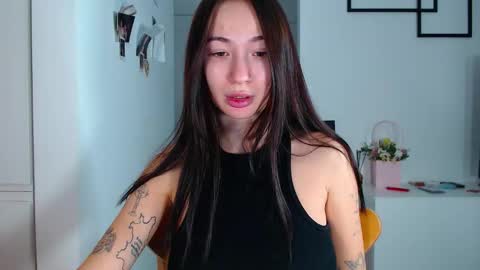 Liza online show from November 2025 02:28:01 PM