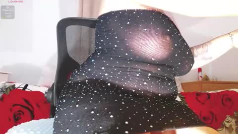 Lizy online show from November 2025 07:19:01 AM