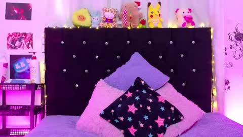 Snapshot of lizz_bela1 chatting on November 2025 10:10:02 PM Lizz online show from November 2025 10:10:02 PM