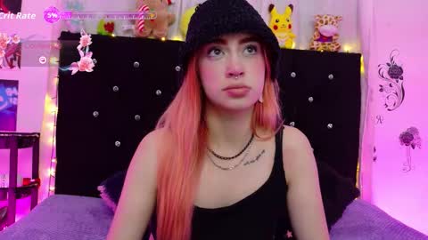 Snapshot of lizz_bela1 chatting on December 2025 11:20:02 PM Lizz online show from December 2025 11:20:02 PM