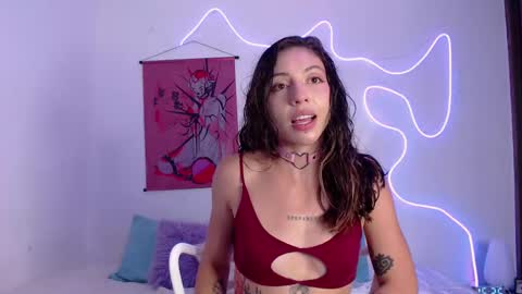 Snapshot of lizza_scott chatting on February 2025 09:25:02 PM Lizza Scott online show from February 2025 09:25:02 PM