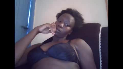 Snapshot of lizzie2020 chatting on May 2026 07:35:01 AM lizzie2020 online show from May 2026 07:35:01 AM