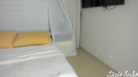 lizzieamber online show from January 2025 11:03:01 AM