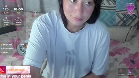 Snapshot of lizzy_kawuaii chatting on August 2026 09:04:01 AM lizzy online show from August 2026 09:04:01 AM