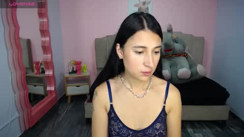 Lizzy SCHEDULE BROADCASTING Monday-Saturday 11am4pm Colombia online show from February 2025 04:26:01 PM