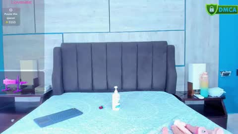 Snapshot of lizzysato chatting on November 2025 08:52:01 PM LizzySato online show from November 2025 08:52:01 PM