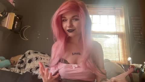 lizzybunny online show from March 2025 02:02:02 PM