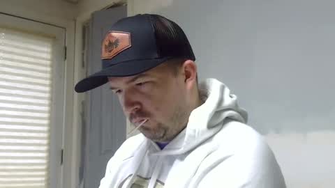 Snapshot of lj345689 chatting on February 2025 05:37:01 PM lj345689 online show from February 2025 05:37:01 PM