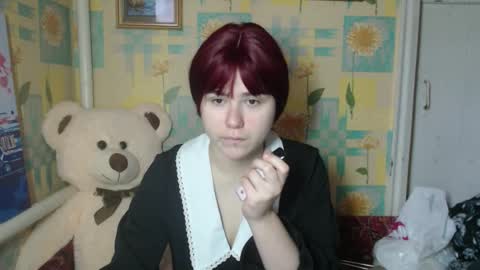 Snapshot of llevella chatting on October 2025 09:43:02 AM Sevy online show from October 2025 09:43:02 AM