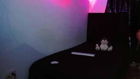 Snapshot of lliamm_2 chatting on November 2025 06:57:01 AM lliamm 2 online show from November 2025 06:57:01 AM