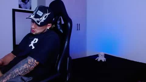 lliamm 2 online show from June 2026 05:05:02 AM