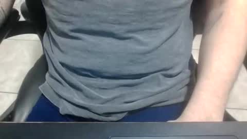 Snapshot of lllllpower chatting on November 2025 09:53:02 AM lllllpower online show from November 2025 09:53:02 AM