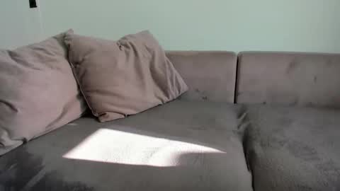 Snapshot of lo_onthe chatting on March 2026 05:08:02 AM Emi online show from March 2026 05:08:02 AM