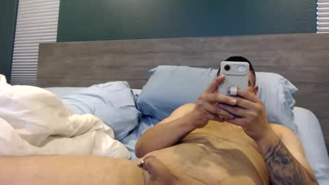 Snapshot of lockedin828 chatting on November 2025 09:58:01 PM lockedin828 online show from November 2025 09:58:01 PM