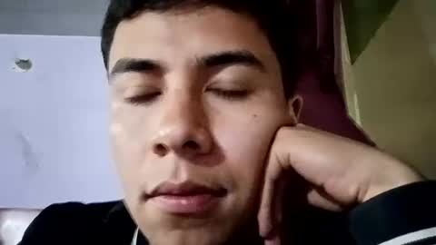 Snapshot of lof_ly08 chatting on March 2025 12:05:02 AM lof_ly08 online show from March 2025 12:05:02 AM