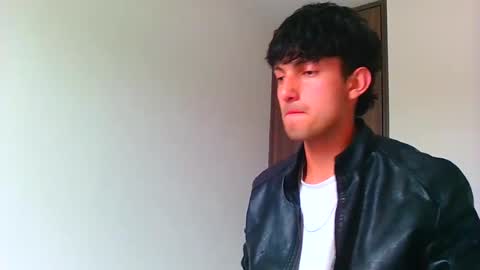 Snapshot of logaan_grey chatting on January 2025 09:36:02 PM logaan_grey online show from January 2025 09:36:02 PM