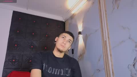 logan_and_rachel online show from April 2026 11:17:01 AM