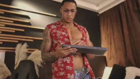 logan_varela online show from January 2025 12:16:01 AM