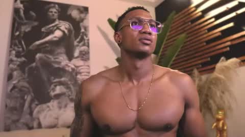 logan_varela online show from February 2025 01:30:02 AM