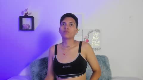 logan_wilde online show from September 2025 06:57:02 PM